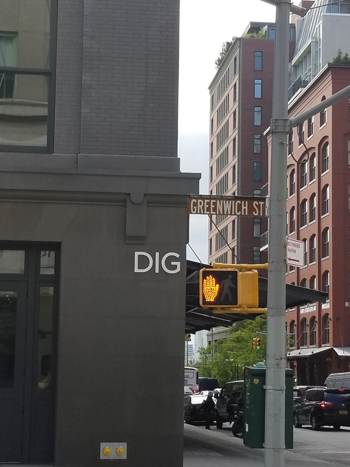 'dig' on greenwich street